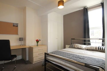 7 bed house, Wadbrough road, Ecclesall, Sheffield, S118RD - Image 5